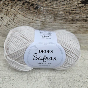 Safran 72 - piesková 100% egyptská česaná bavlna